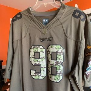 COPY - Connor Barwin eagles salute to service jer…